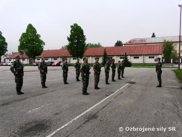 Zdokonaľovacia príprava veliteľstva zo základných bojových zručností