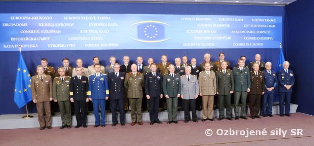 Vojenské výbory NATO a EÚ rokovali o aktuálnych bezpečnostných otázkach