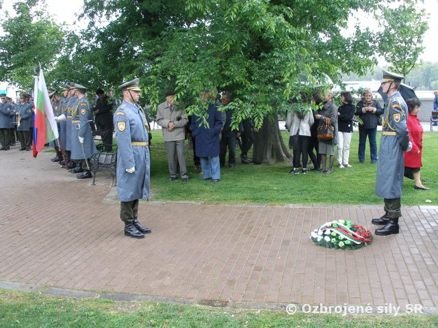 Pietna spomienková slávnosť na Vajanského nábreží v Bratislave