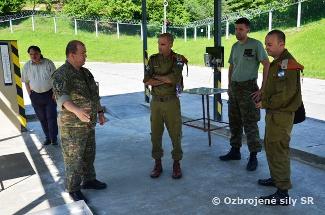 Izraelskí špecialisti RCHBO v Čereňanoch