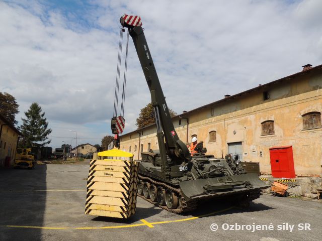 Skúška zdvíhacích zariadení potvrdila schopnosť prevádzky techniky