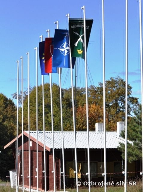 Ďalší deň výcviku 22. mechanizovanej práporovej skupiny na Lešti