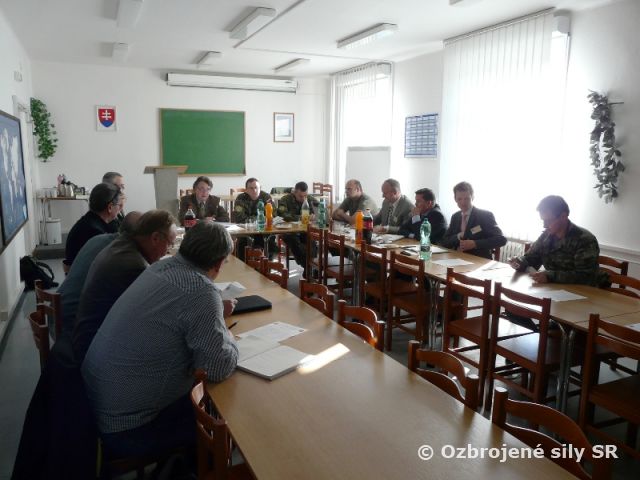 Základňa mobilných KIS hostila pracovné zasadanie NATO DCM-C.