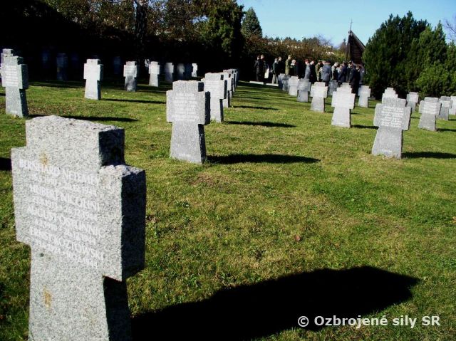 Vojaci prešovskej posádky spomínali na padlých vojakov