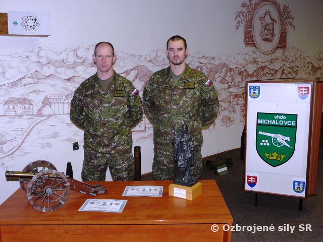 Samohybný delostrelecký oddiel pozná svojho najlepšieho poddôstojníka a vojaka