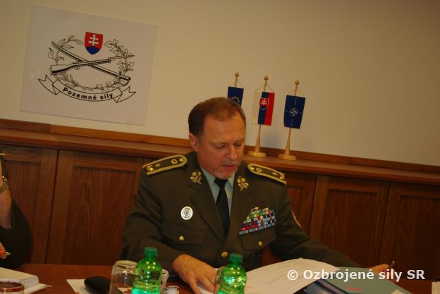 Novembrová vojenská rada 