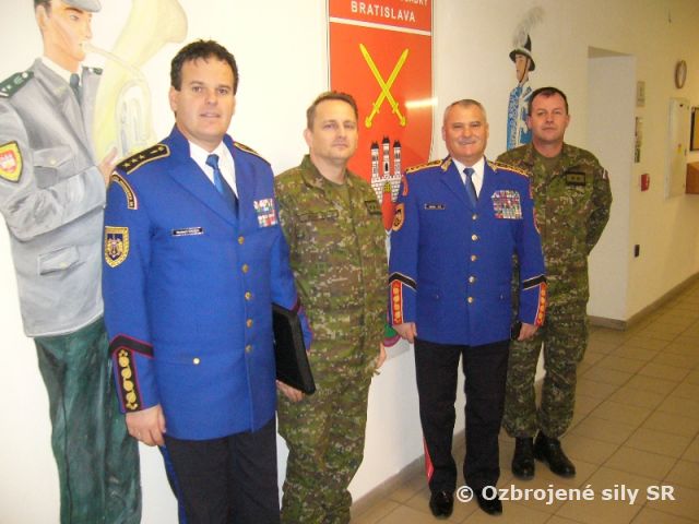 Návšteva náčelníka Vojenskej kancelárie prezidenta Slovenskej republiky na Veliteľstve posádky Bratislava