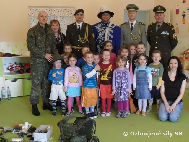 ČS OS SR sa prezentovala v materskej škôlke