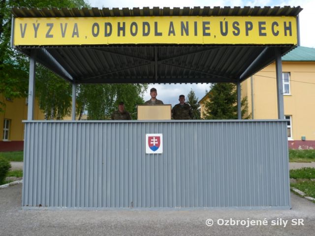 Odovzdanie funkcie náčelníka štábu raketometného oddielu