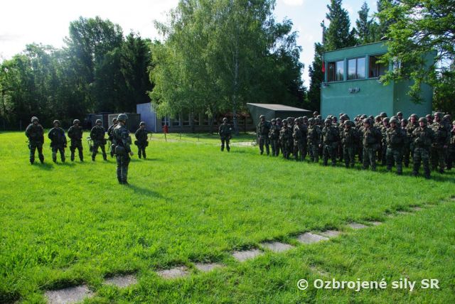 Zdokonaľovacia príprava príslušníkov veliteľstva pozemných síl