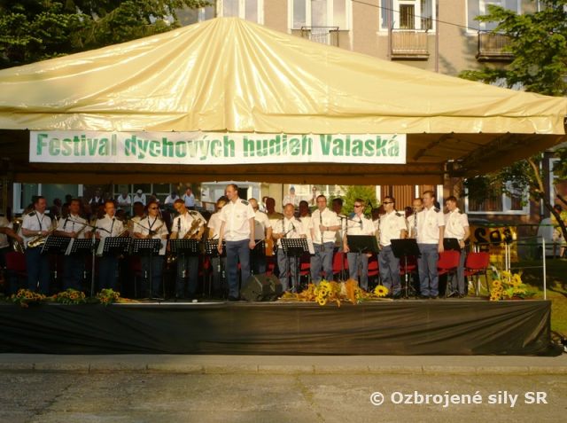 Vystúpenie Vojenskej hudby Banská Bystrica na Festivale dychových hudieb 2014