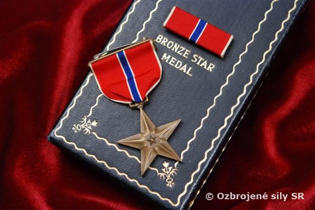 Vysoké vojenské ocenenie slovenských poradcov v Afganistane