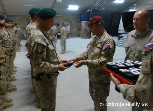 Medaily za výnimočnú prácu v Afganistane