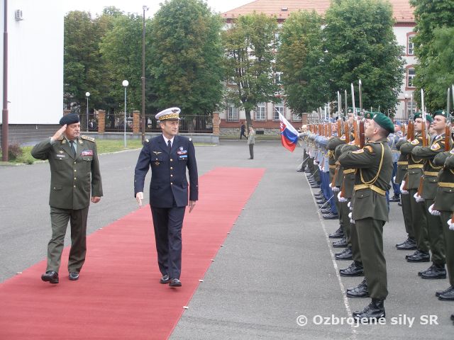 Slávnostné privítanie generála de Rousiersa v Bratislave