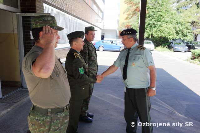 Náčelník Generálneho štábu OS SR navštívil Úrad logistického zabezpečenia