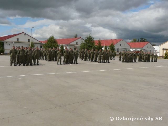 Odchádzajúci príslušníci oddielu 