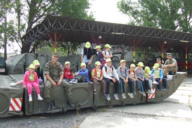 Smiech +  radosť u ženistov = Ženijný kemp 2014