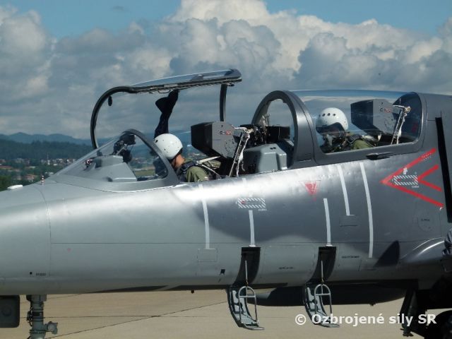 Ostré letecké streľby v Centre výcviku Lešť