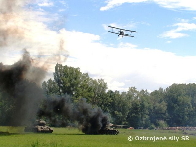 V Tekove „ožili“ boje bratislavsko-brnianskej operácie