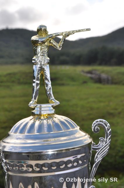 Strelecká súťaž o Putovný pohár veliteľa 2.mechanizovanej brigády a Novinárska strela 2014