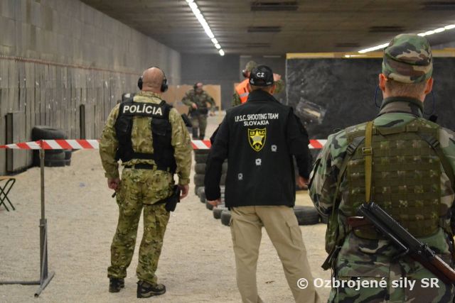 Bojová streľba na Lešti