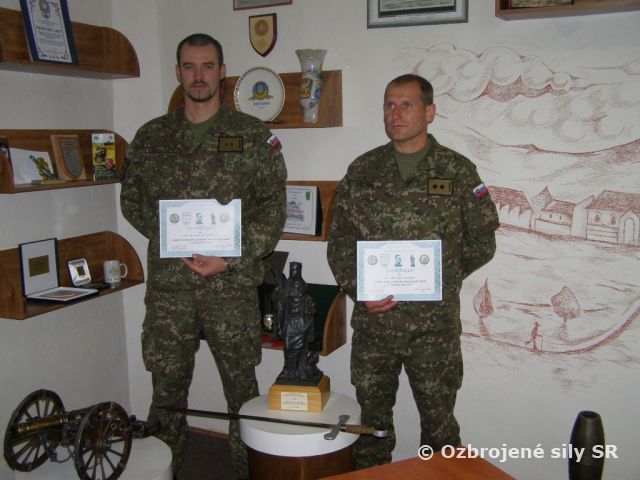 Najlepší poddôstojník a príslušníka mužstva u delostrelcov