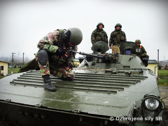 Strelci operátori v Devičanoch