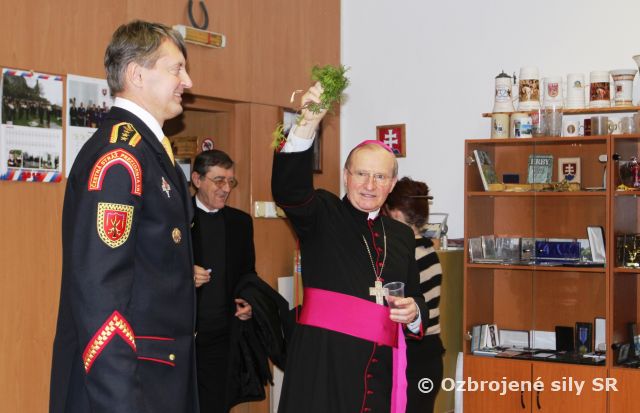 Vojenský biskup – ordinár OS a OZ SR udelil ČS PSR tradičné trojkráľové požehnanie 