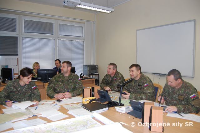 Precvičenie streľby a riadenia paľby