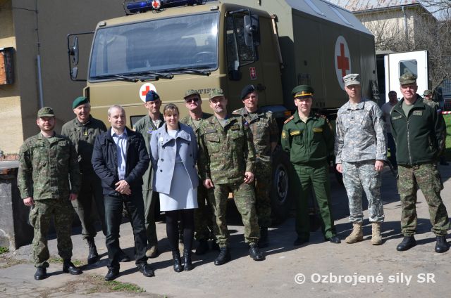 Vojenskí pridelenci navštívili Úrad hlavného lekára