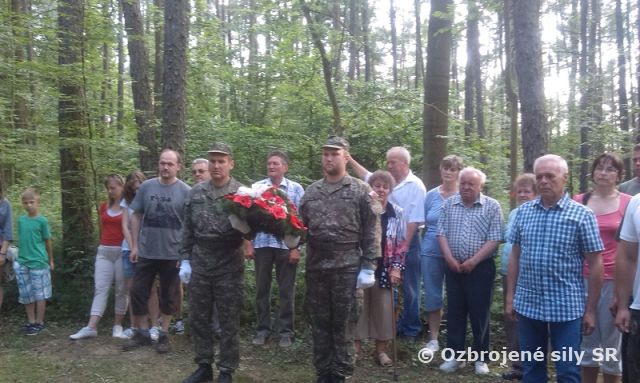 70. výročie pádu zostreleného amerického bombardéra B-17