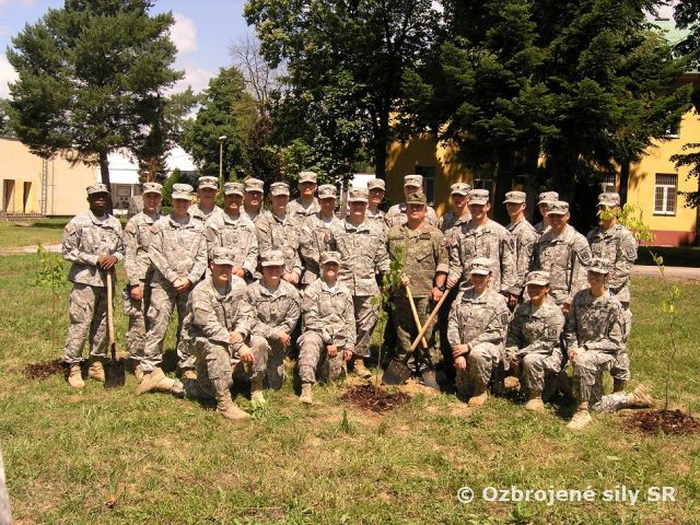 Kadeti z USA v posádke Rožňava