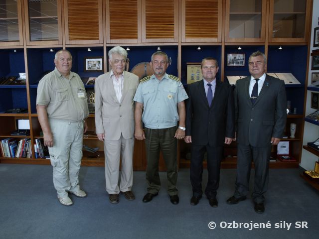 Stretnutie náčelníka GŠ Maxima s vedením Zväzu vojakov SR