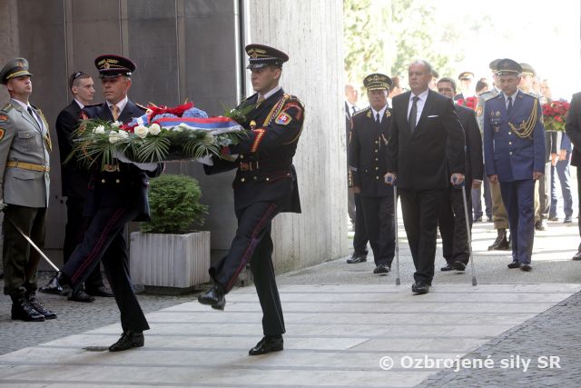 Vďaka, úcta a obdiv  povstalcom SNP