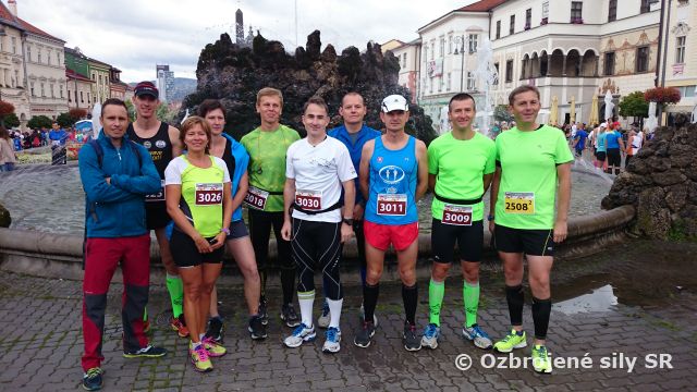 Vojaci si zmerali sily na maratónskej trati