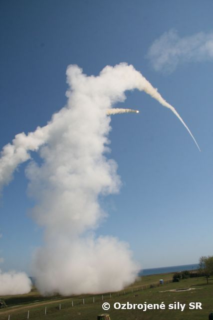 Slovenské premiérové streľby na polygóne Šabla