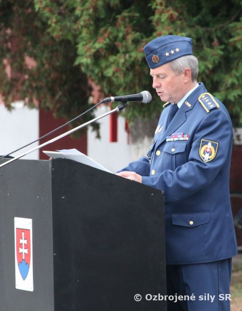 Slávnostný nástup pri príležitosti Dňa OS SR 