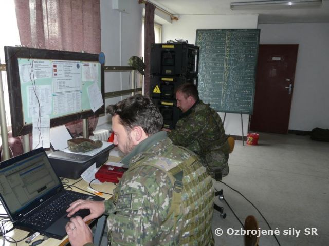 Príslušníci Základne mobilných KIS sa podieľali na zabezpečovaní zladenia rádiových sietí a smerov OS SR