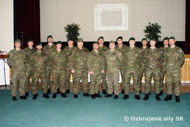 Poradová prehliadka pred vyslaním a slávnostný nástup 