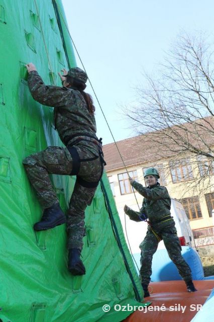 Levičania si zmerali sily s občanmi Nového Mesta nad Váhom