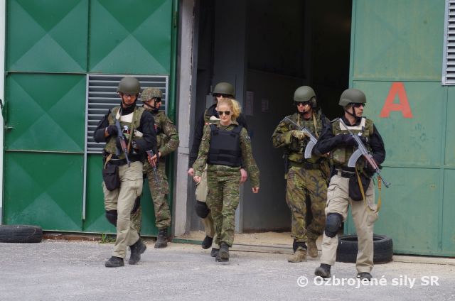 Cvičenie Ochranca 2016 v Centre výcviku Lešť