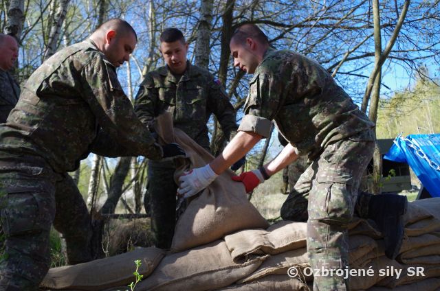 Kurz povodňovej záchrany na Lešti