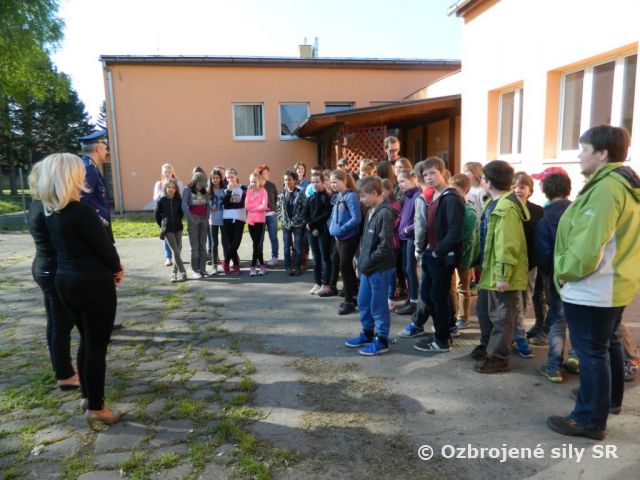 Výchova k národným a vojenským tradíciám v Kasárňach SNP Zvolen