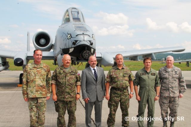 Cvičenie Slovak Warthog 2016 navštívili významní hostia