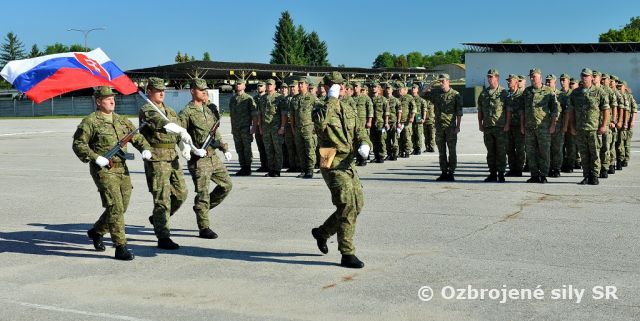 Spoločný nástup príslušníkov prvej brigády  