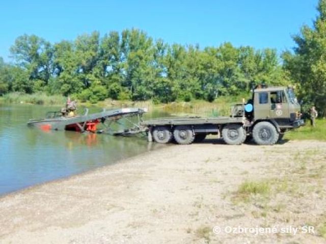 Previerka pripravenosti čiat pontónovej roty