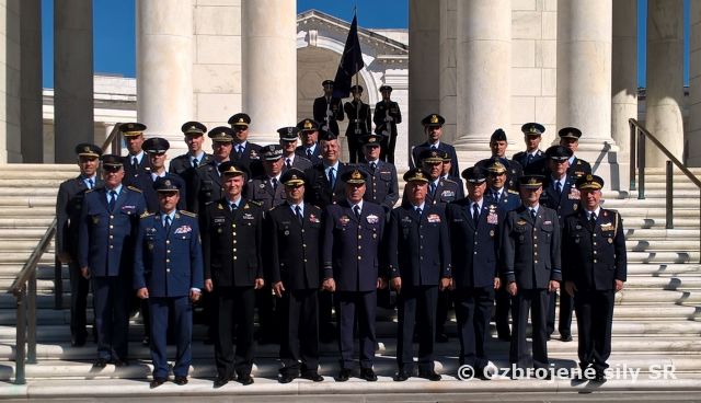 NATO AIR CHIEFS ´  Sympózium