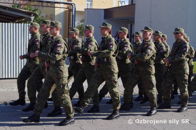 12 týždňov, 84 dní výcviku, 524 hodín...