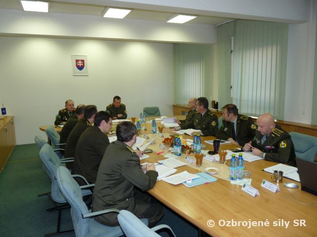 Pracovná porada veliteľa ÚLZ s veliteľmi priamo podriadených útvarov 