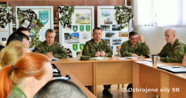 Marcový komplexný štábny nácvik príslušníkov Veliteľstva 1.mb